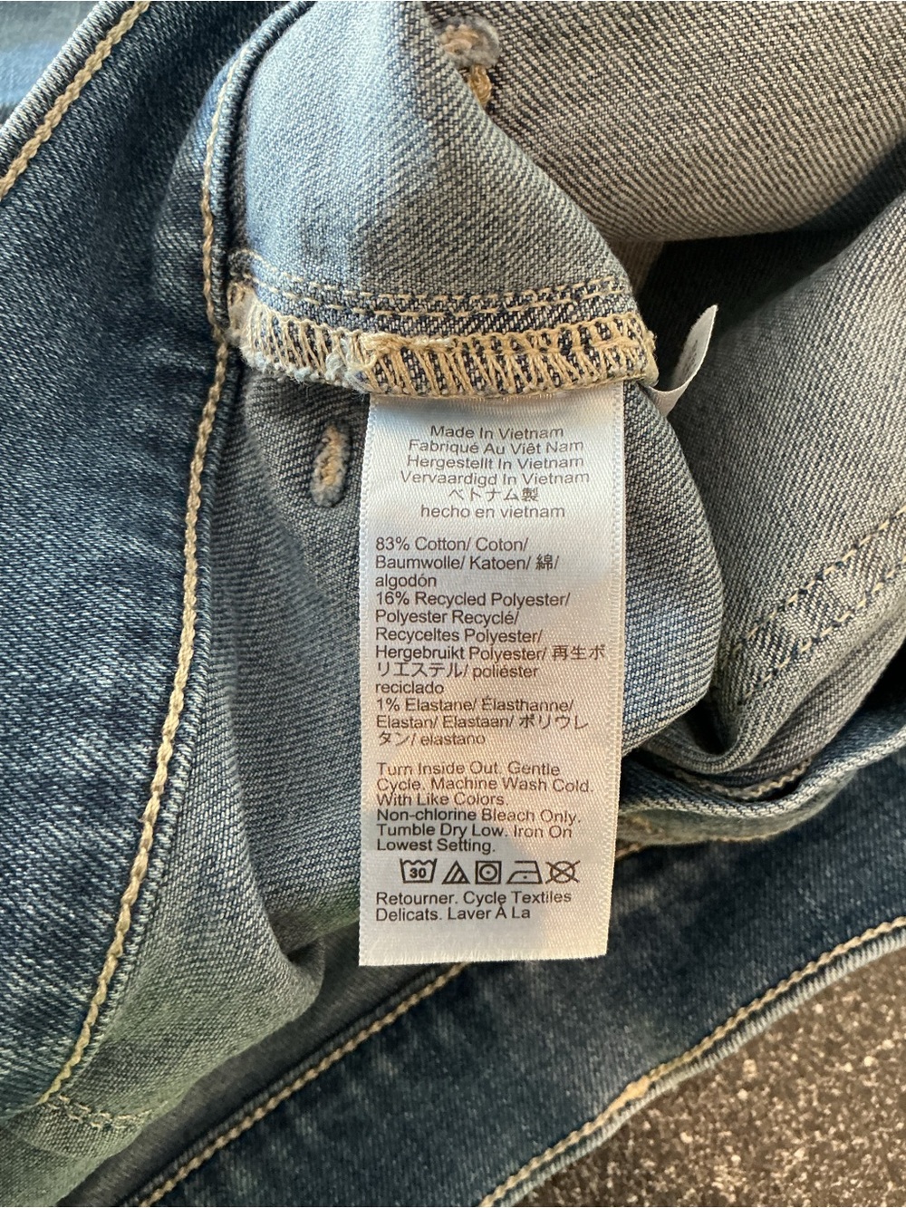 J.Crew Denim Patch Pocket Shorts High Rise Medium Wash Size 31 - Picture 4 of 4
